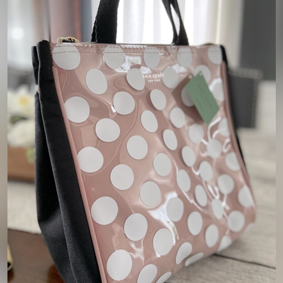 NWT! ♠️ Kate Spade insulated lunch bag. Brand new with tags. - Picture 7 of 16